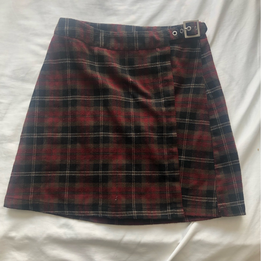 brandy melville john golf red plaid mini skirt with functional buckle detailing